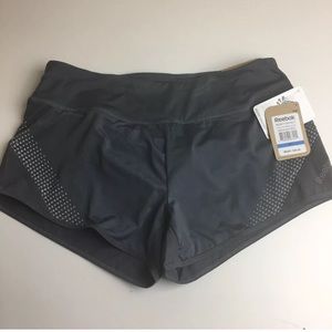 Women Reebok  short